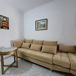 Gjordeni Apartment\'S