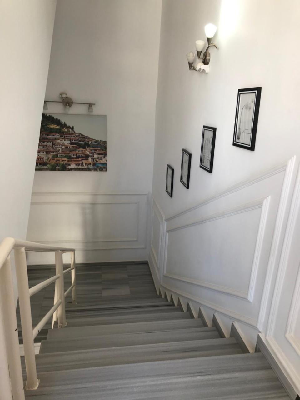 Hotel Gjordeni Apartment's