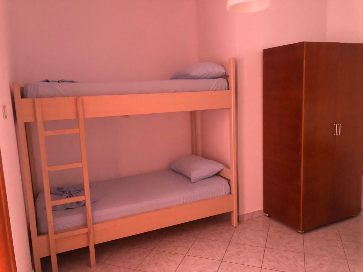 Hotel Gjordeni Apartment's Ksamil